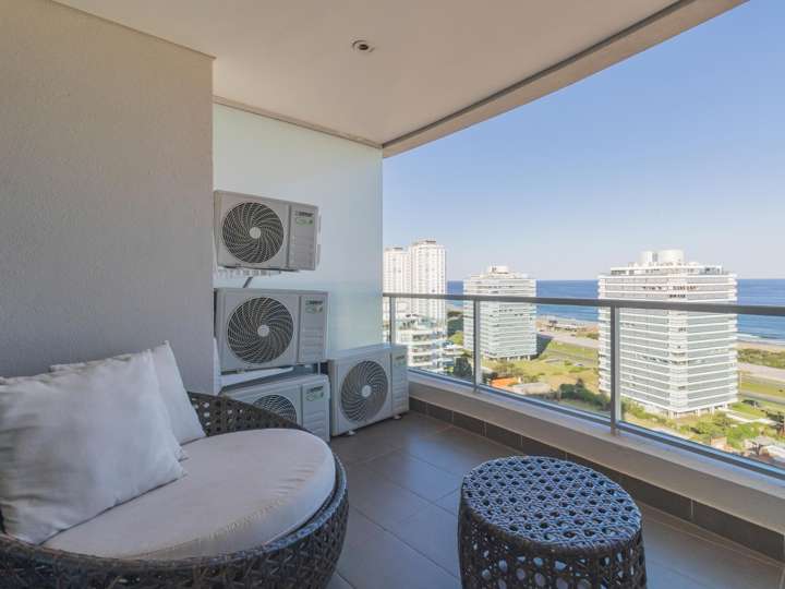 Apartamento en venta en Juana de América, Punta Del Este