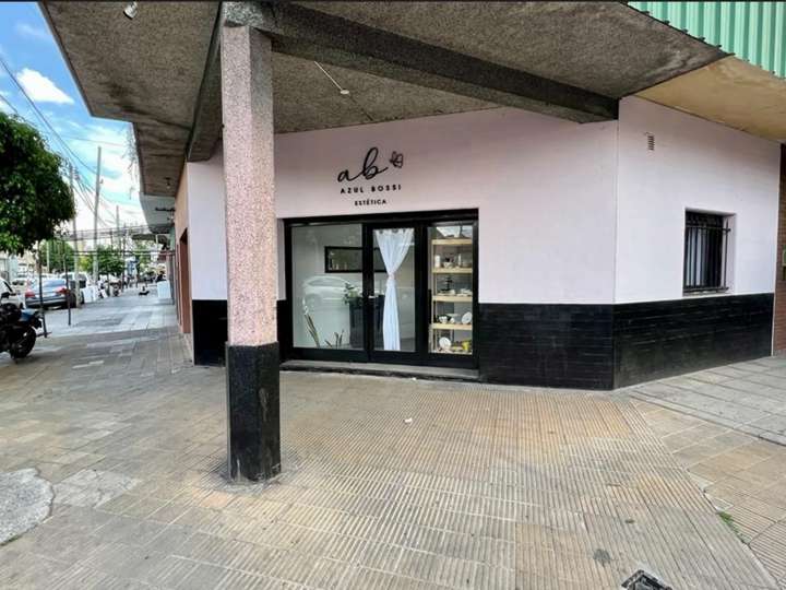 Comercial / Tienda en venta en Avenida General San Martín, 5884, La Tablada