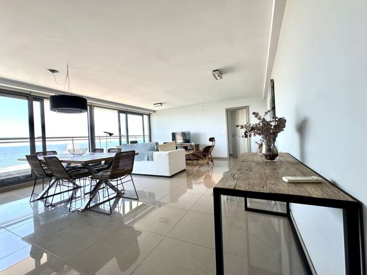 Apartamento en venta en Punta Del Este