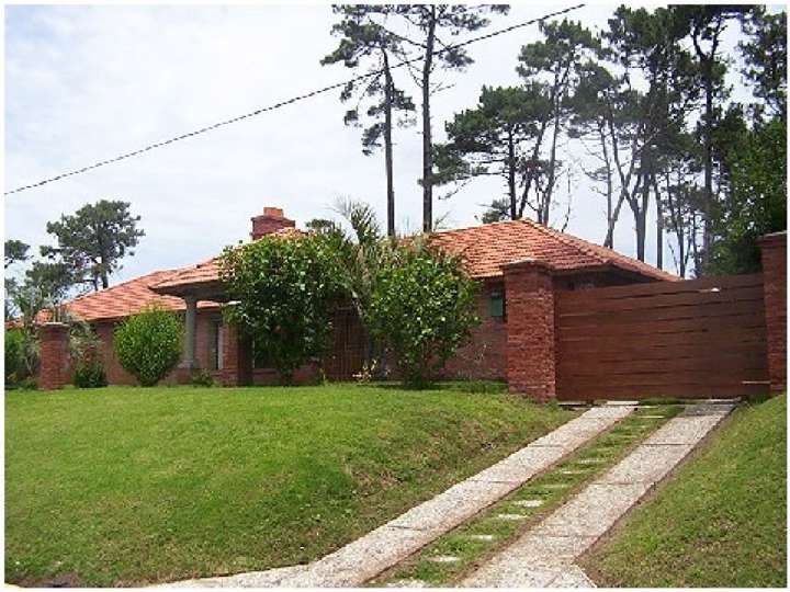 Casa en venta en Lourdes, Punta Del Este