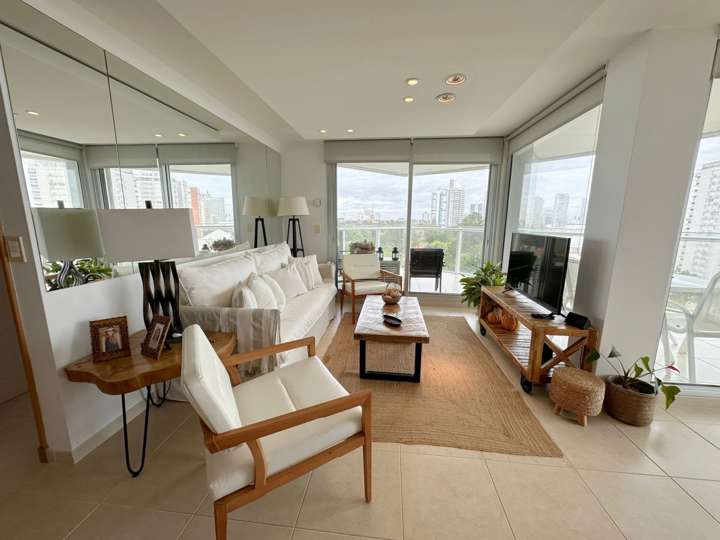 Apartamento en venta en Urales, Punta Del Este