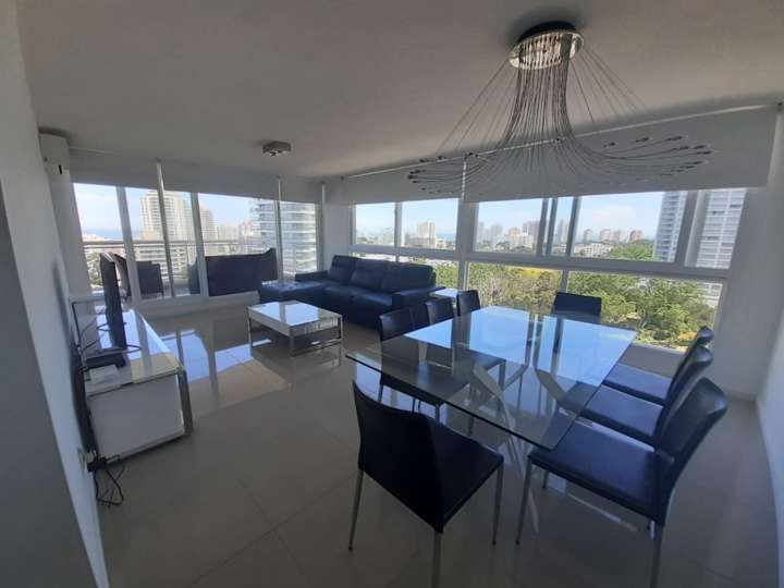 Apartamento en venta en Punta Del Este