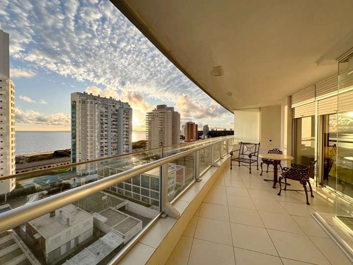 Apartamento en venta en Punta Del Este