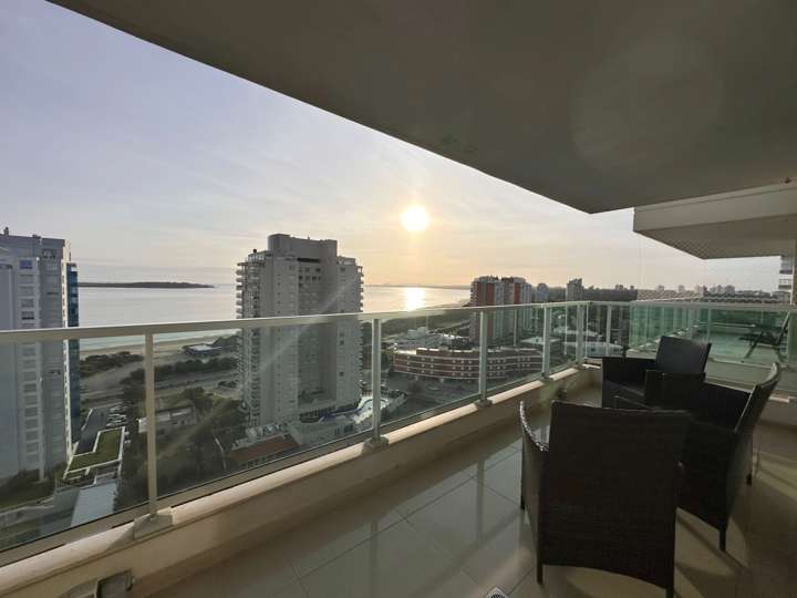 Apartamento en venta en Punta Del Este