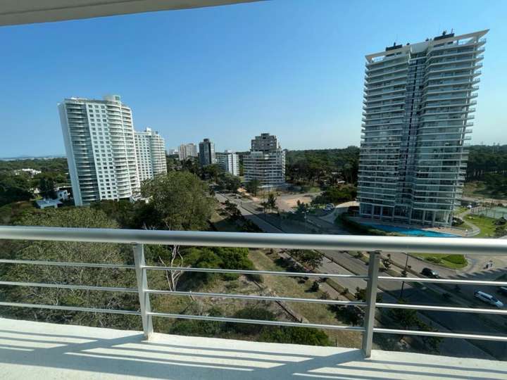 Apartamento en venta en Punta Del Este