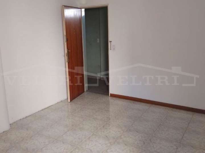 Departamento en alquiler en Avenida Vélez Sársfield, 1102, Ciudad Autónoma de Buenos Aires