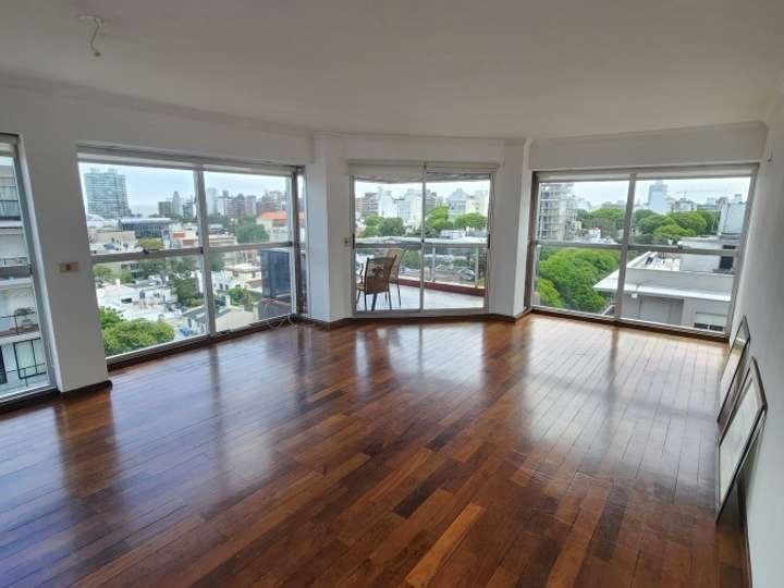 Apartamento en alquiler en Punta Carretas, Montevideo