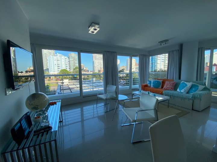 Apartamento en venta en Punta Del Este