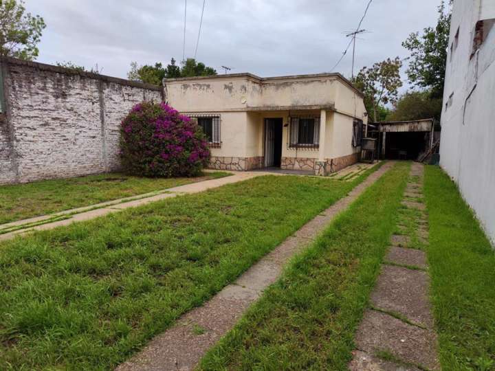 Casa en venta en Boulevard Polonia, Llavallol