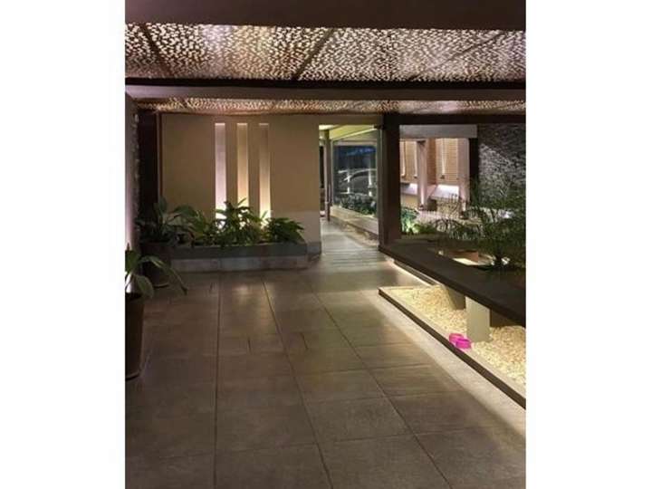 Departamento en venta en Avenida Eva Perón, 2200, Buenos Aires