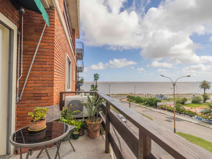 Apartamento en venta en Rambla Armenia, Montevideo