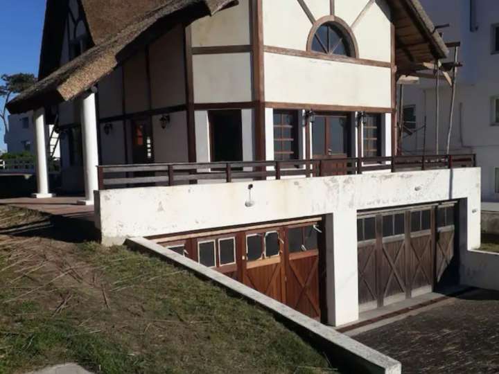 Casa en alquiler en Pinares, Maldonado