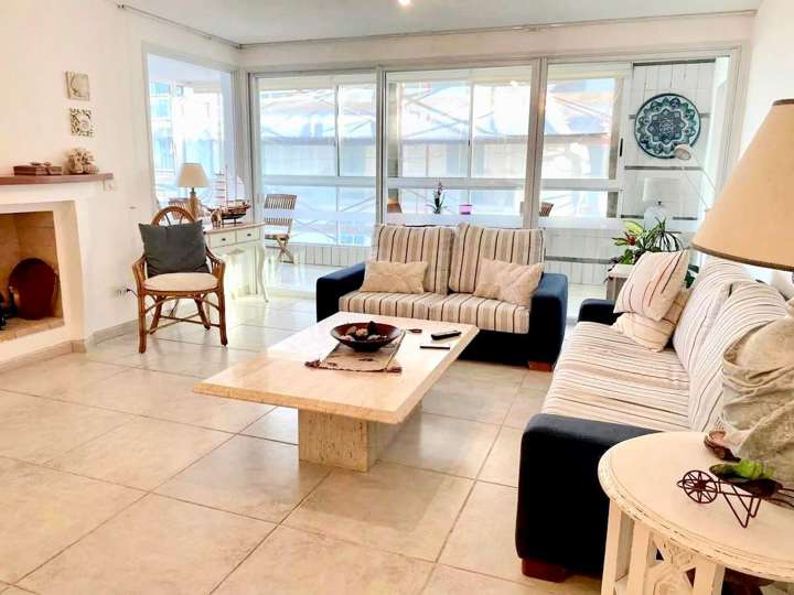 Apartamento en venta en Punta Del Este