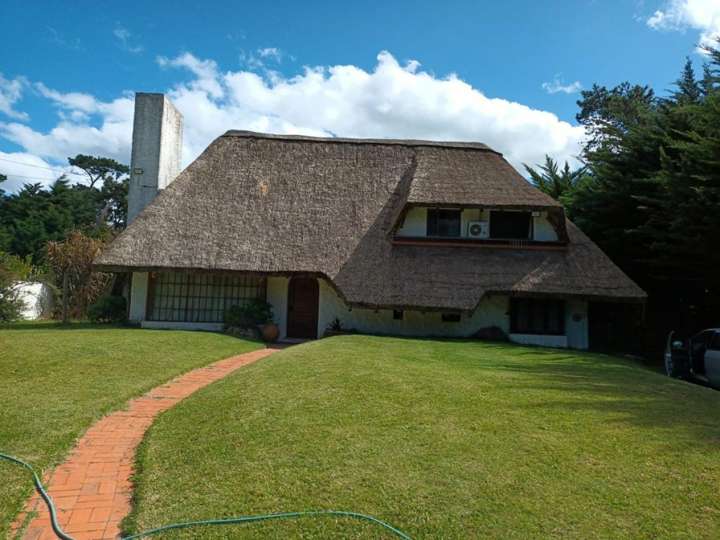 Casa en venta en Rambla General Artigas, Punta Del Este