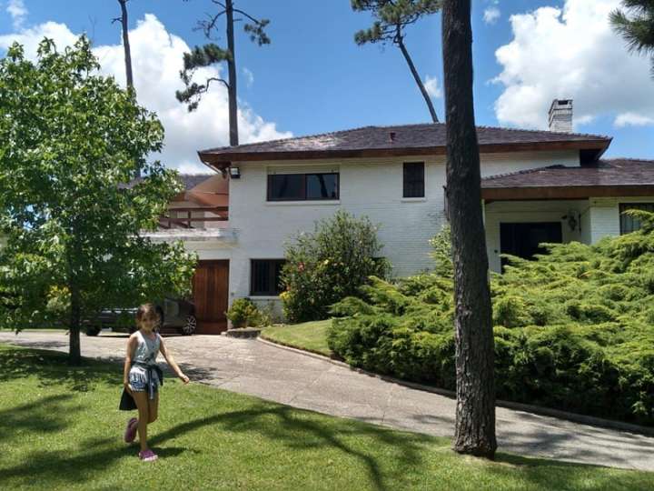 Casa en alquiler en Pinares, Maldonado