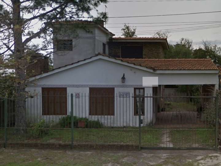 Casa en venta en 12 Alfredo Arocena, Canelones