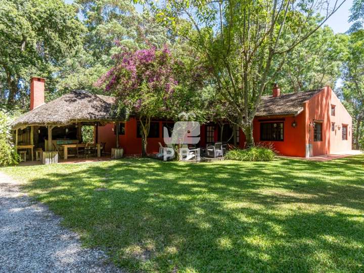 Casa en venta en El Quebracho, Maldonado