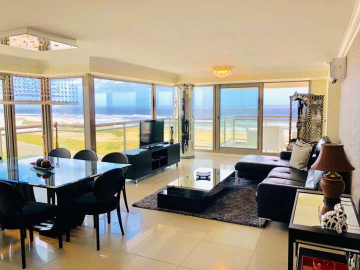 Apartamento en venta en Punta Del Este