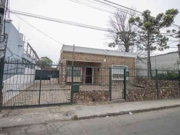 Casa en venta en Coronel Bolognese, Montevideo