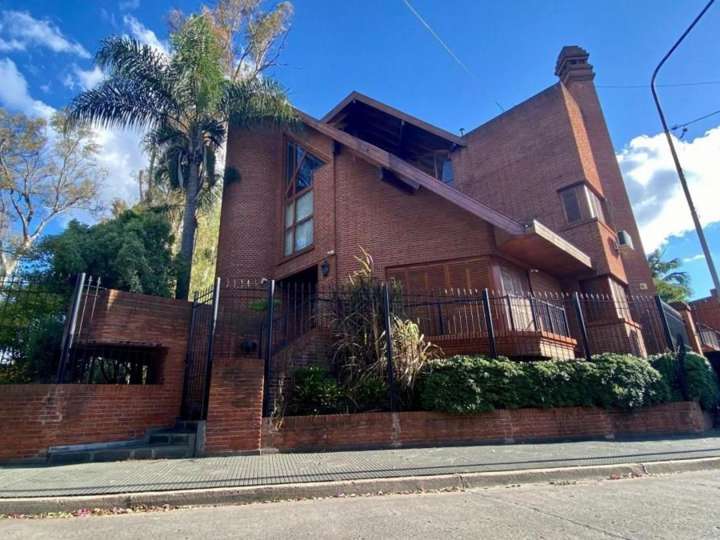 Casa en venta en 749 - Aviador Germán Wernicke, Ciudad Jardín Lomas del Palomar