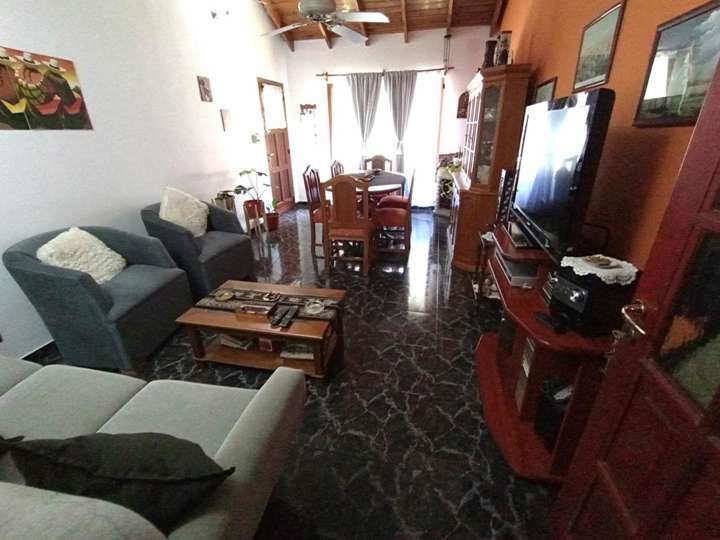 Casa en venta en Saverio Laiacona, 857, Haedo