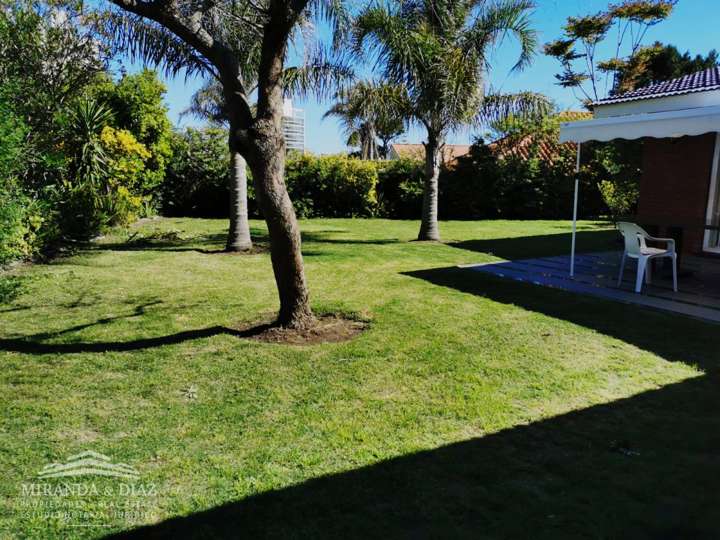 Casa en alquiler en Punta Del Este