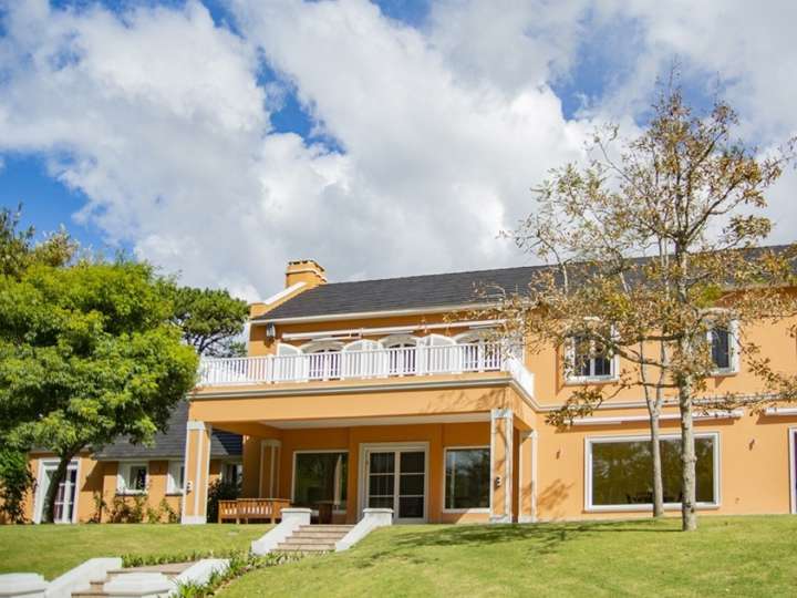 Casa en venta en Rambla General Artigas, Punta Del Este