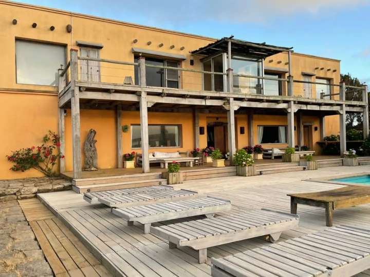 Casa en venta en Calle 10 - El Facón, Buenos Aires