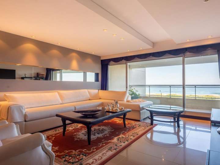 Apartamento en venta en Punta Del Este