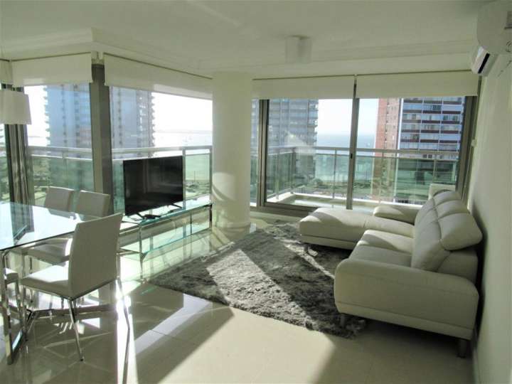 Apartamento en venta en Punta Del Este
