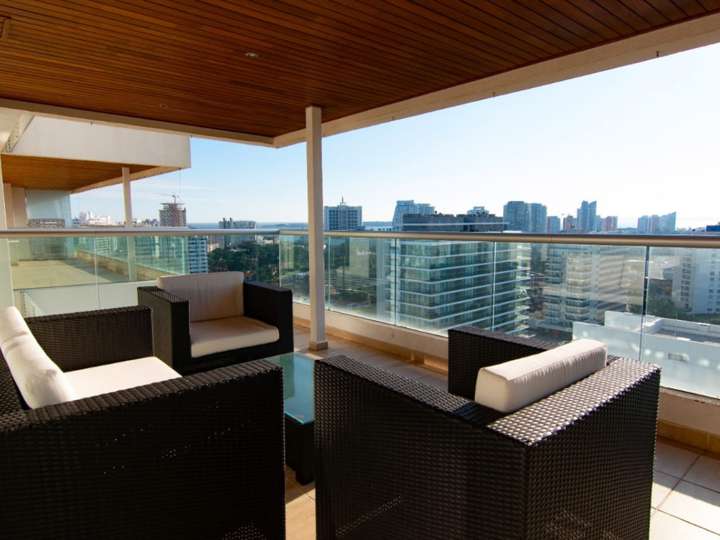 Apartamento en venta en Punta Del Este