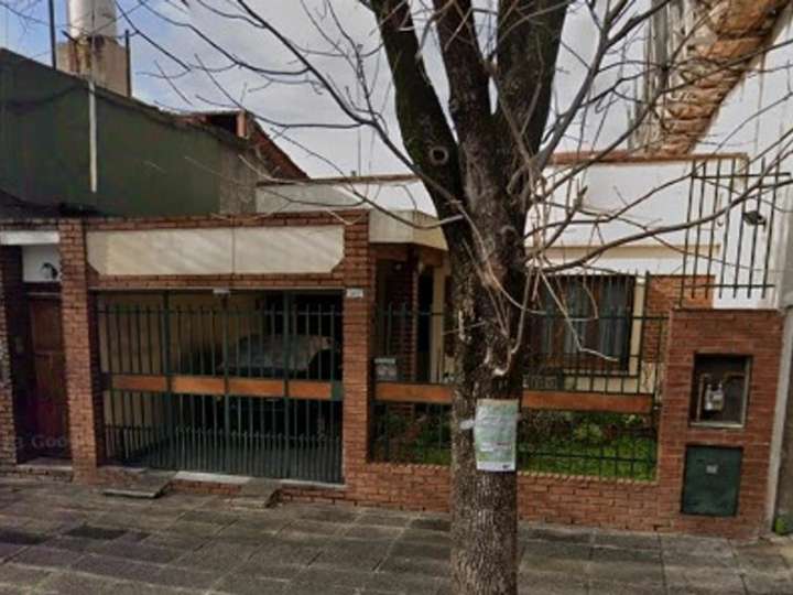 Edificio en venta en 5649 Laferrere, Gregorio De, 5649, Buenos Aires
