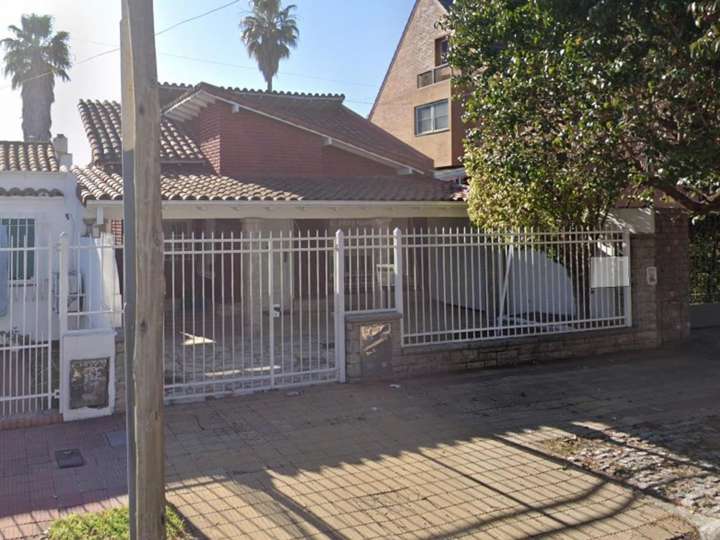 Casa en venta en 900 Las Bases, 900, Buenos Aires