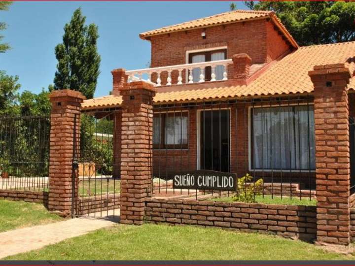 Casa en venta en Pinares, Maldonado