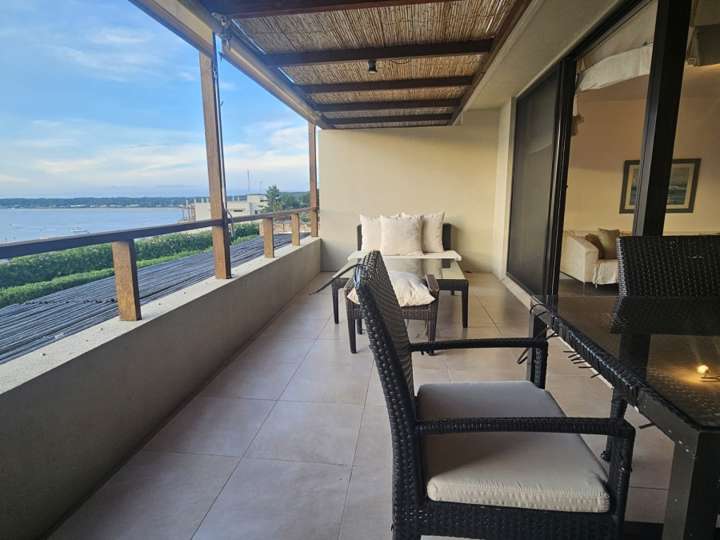 Apartamento en venta en Punta Del Este