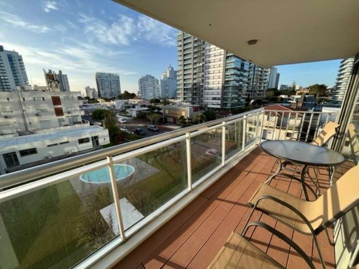 Apartamento en venta en Punta Del Este