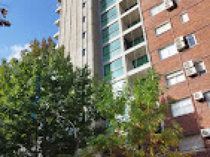 Apartamento en venta en Avenida Sarmiento, Montevideo