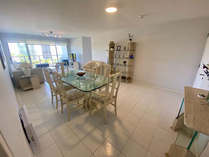 Apartamento en venta en Rambla Doctor Claudio Williman, Maldonado