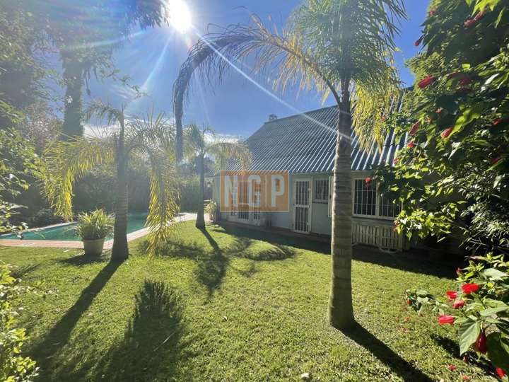 Casa en venta en Rambla General Artigas, Punta Del Este