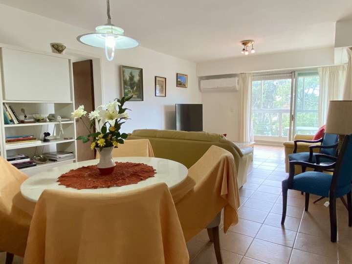 Apartamento en venta en Avenida Franklin Delano Roosevelt, Punta Del Este