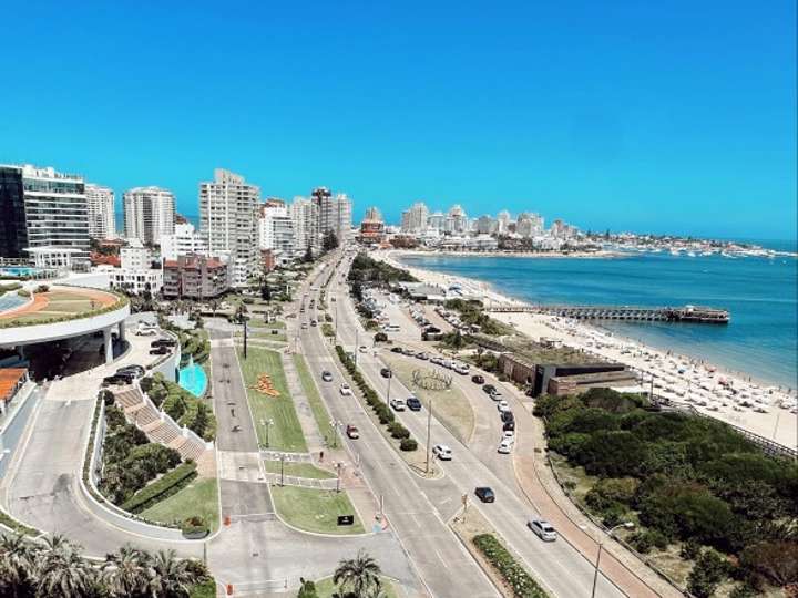 Apartamento en venta en Punta Del Este