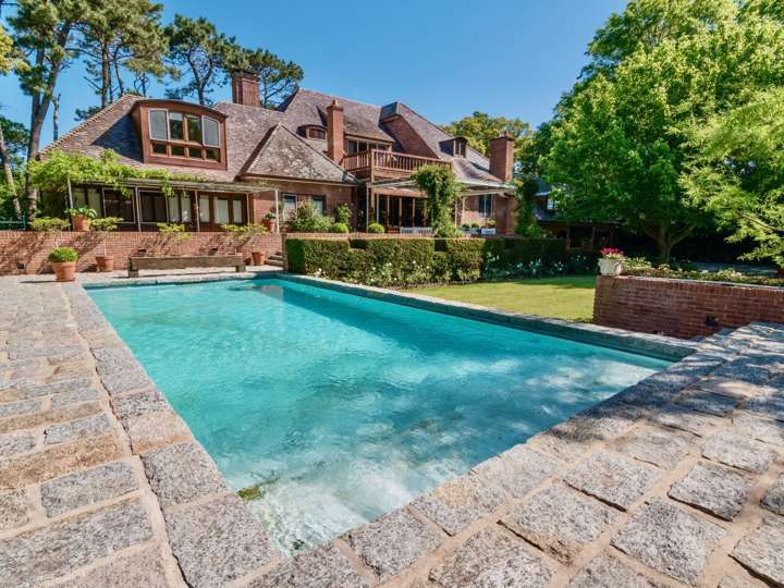 Casa en venta en Avenida Laureano Alonso Pérez, Punta Del Este