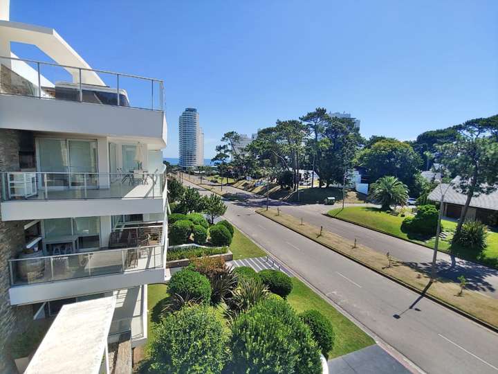 Apartamento en venta en Punta Del Este