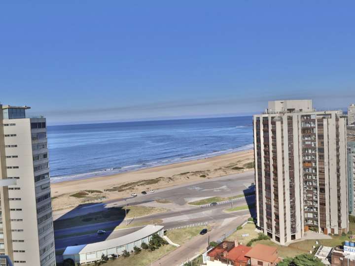 Apartamento en venta en Punta Del Este