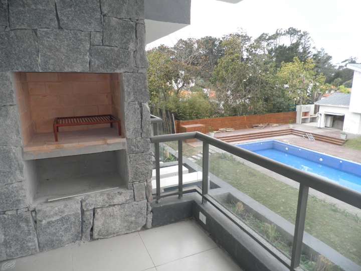 Apartamento en venta en De las Acacias, Punta Del Este