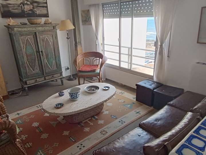 Apartamento en venta en Rambla Lorenzo Batlle Pacheco, Punta Del Este