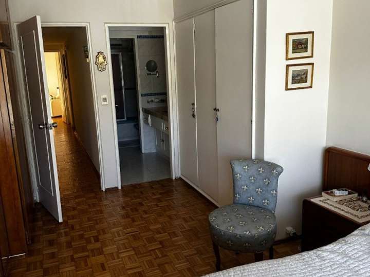 Apartamento en venta en Avenida 18 de Julio, Montevideo