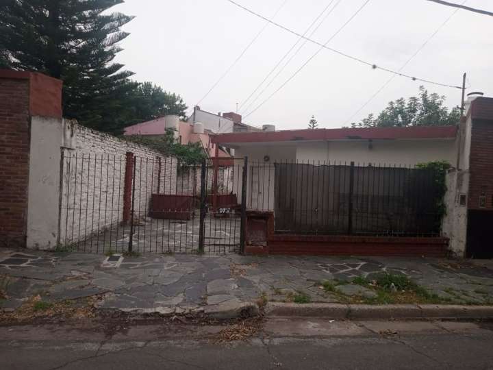 Casa en venta en 451 Avenida Pte Perón, 451, Buenos Aires
