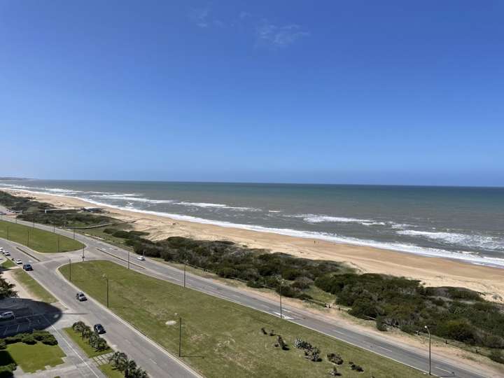 Apartamento en alquiler en Punta Del Este