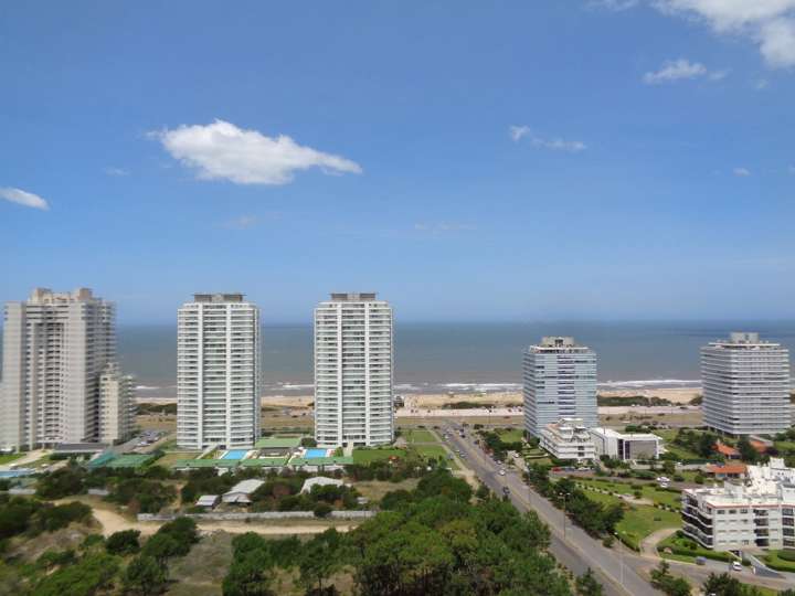 Apartamento en venta en Punta Del Este